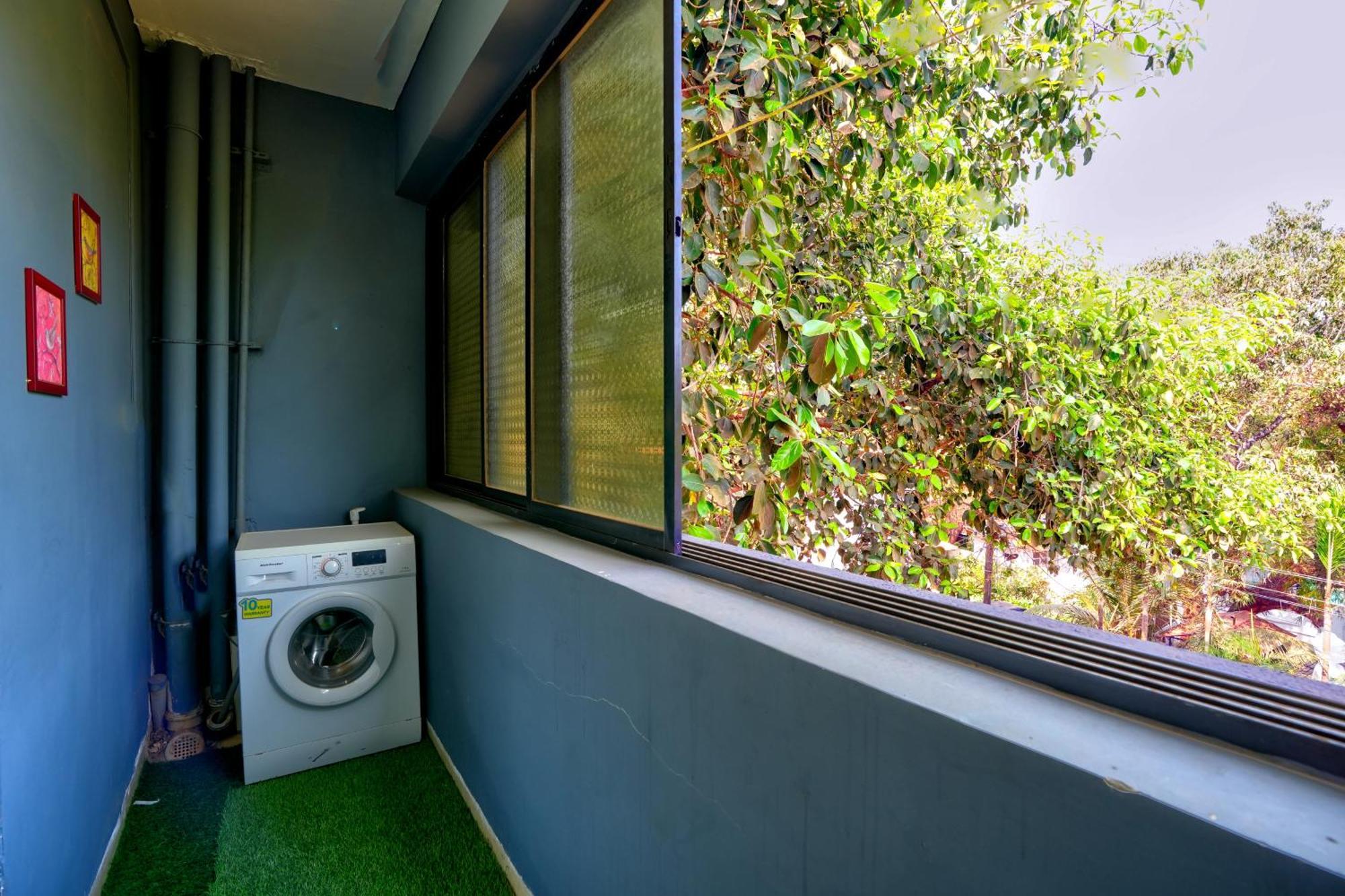 Luxurious Nirvana Apartments ヴァガトール エクステリア 写真